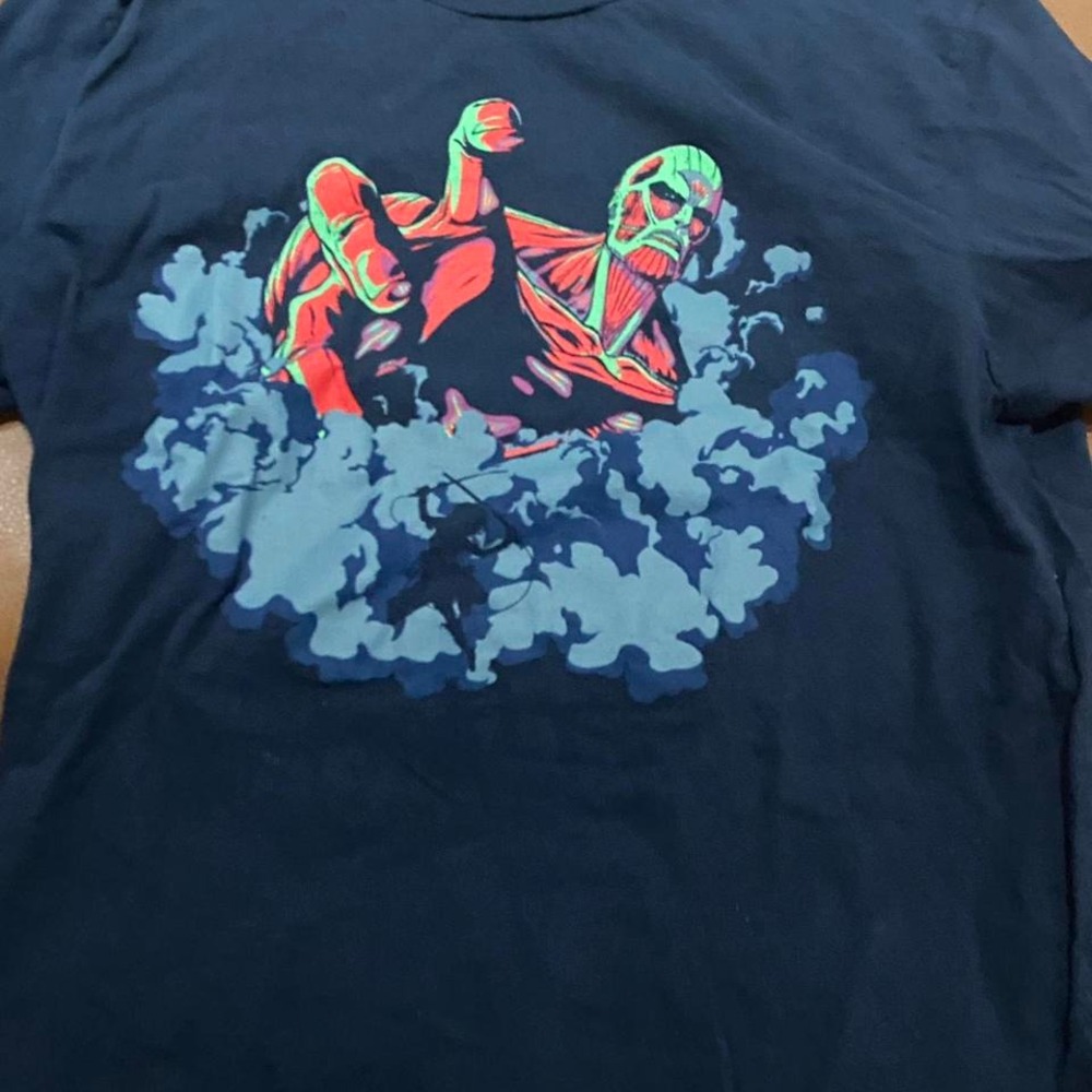 Anime shirt attack on titan